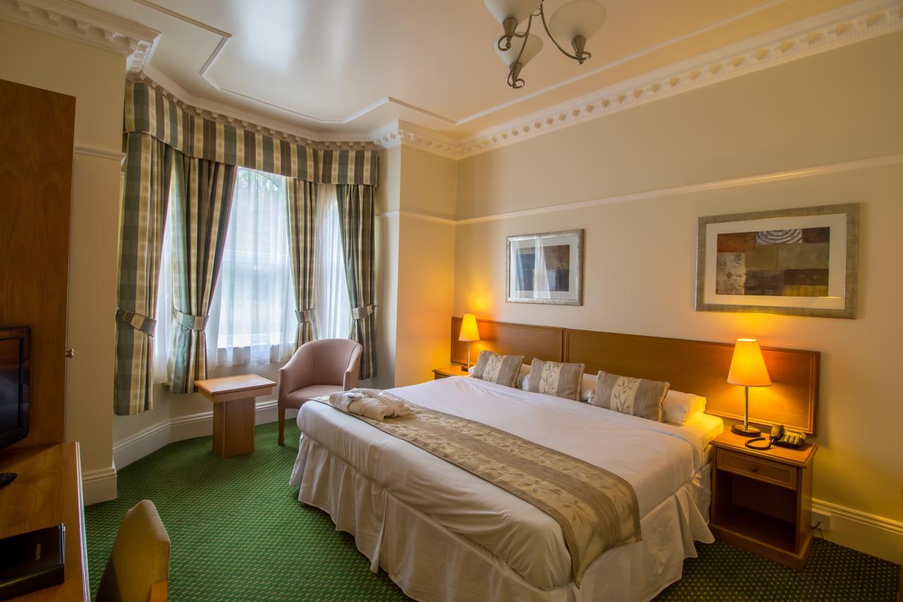 A Park View Hotel Вулвергемптон Экстерьер фото